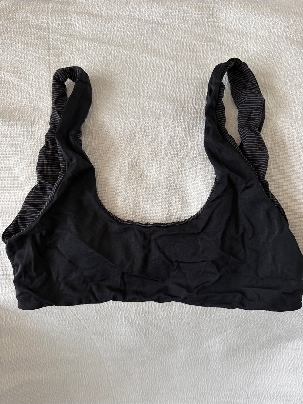Acacia swimwear Large black top
